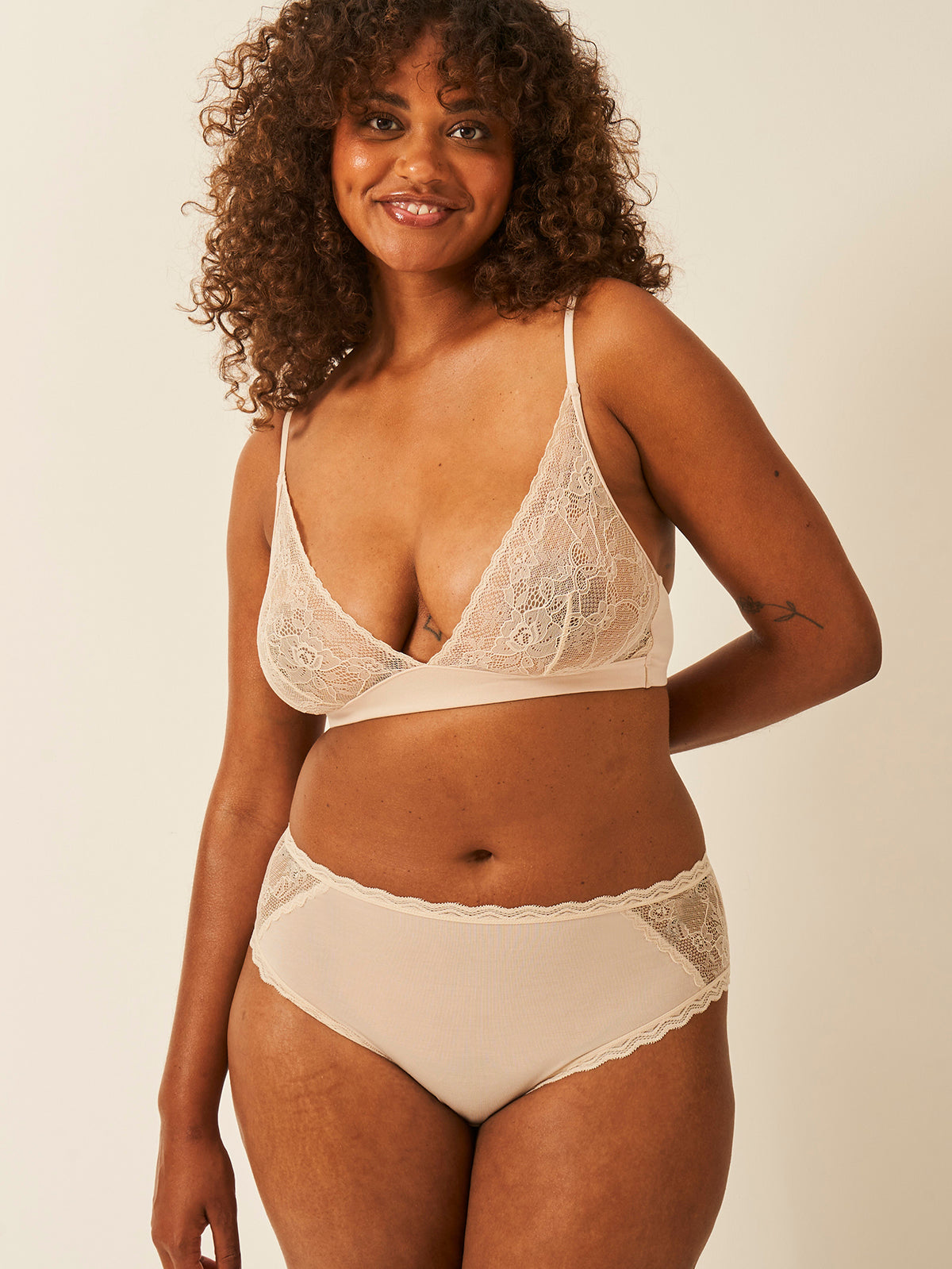 Eco Lace High Rise Knicker - Sand Hop Lun Limited