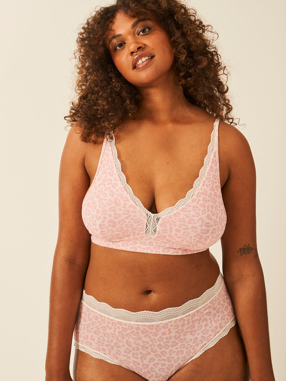 Lace Plunge Bra - Pink-a-boo Leopard Charming Garment Enterprises Co