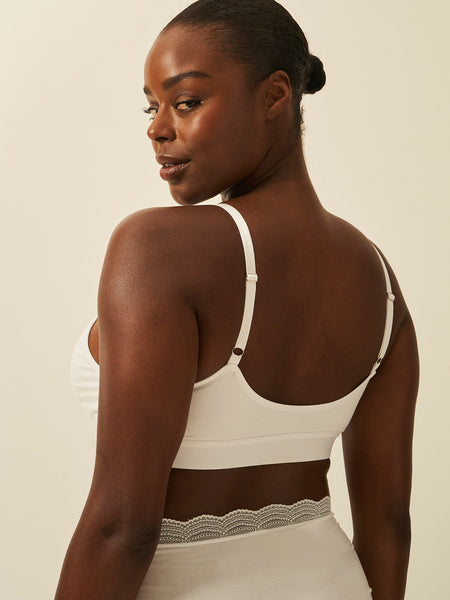 T-Shirt Bra - White Charming Garment Enterprises Co