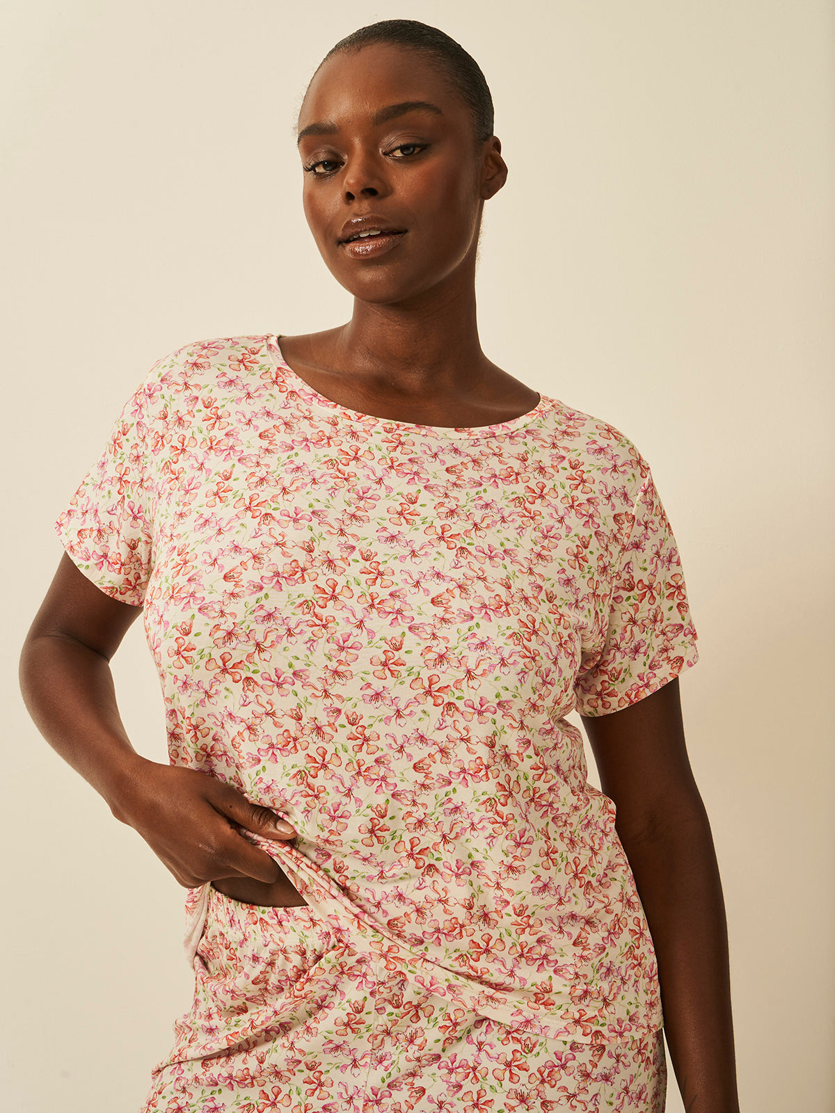 T-shirt & Short Pyjama Set - Antique Floral Charming Garment Enterprises Co