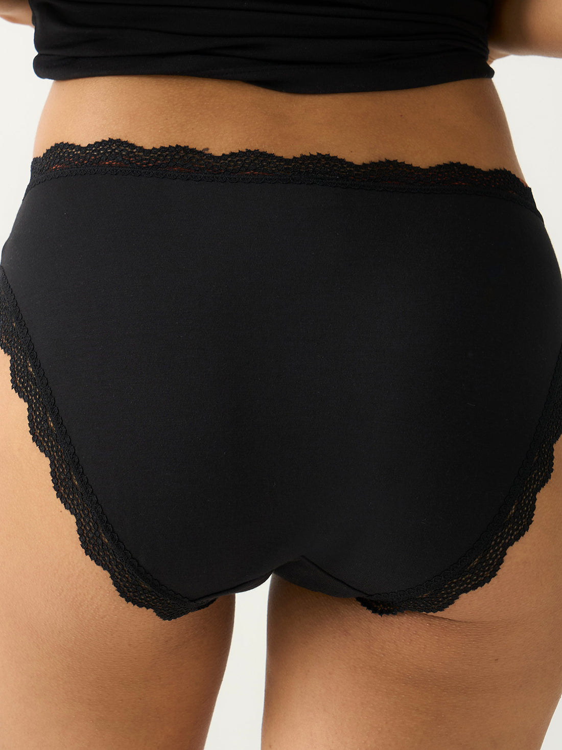 Mid Rise High Leg Knicker - Black