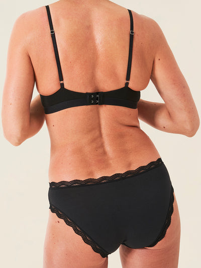Smooth Sculpt Padded Bra - Black Wholegood Inter-United Ltd