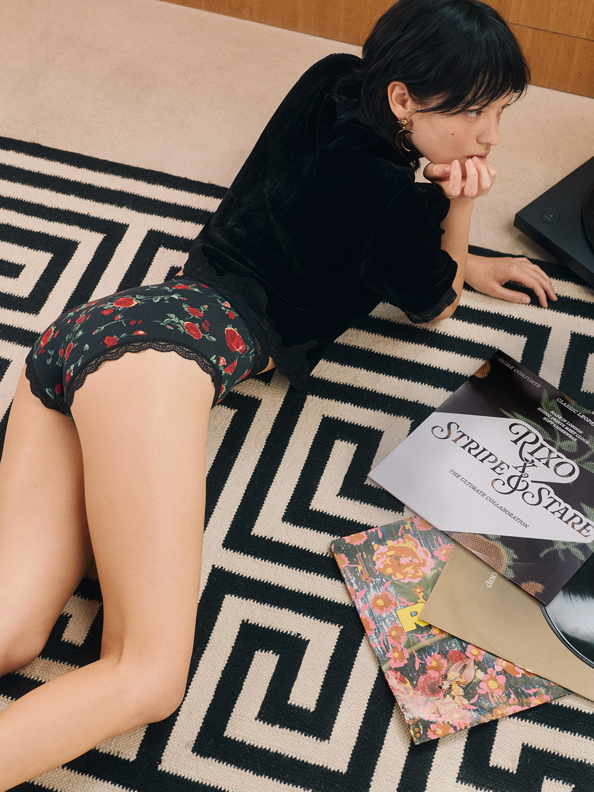 High Rise Knicker - RIXO Claudia Rose Black Wholegood Inter-United Ltd