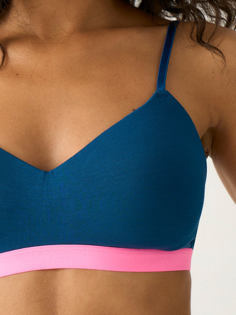 Smooth Sculpt Padded Bra - Midnight Neon Pink