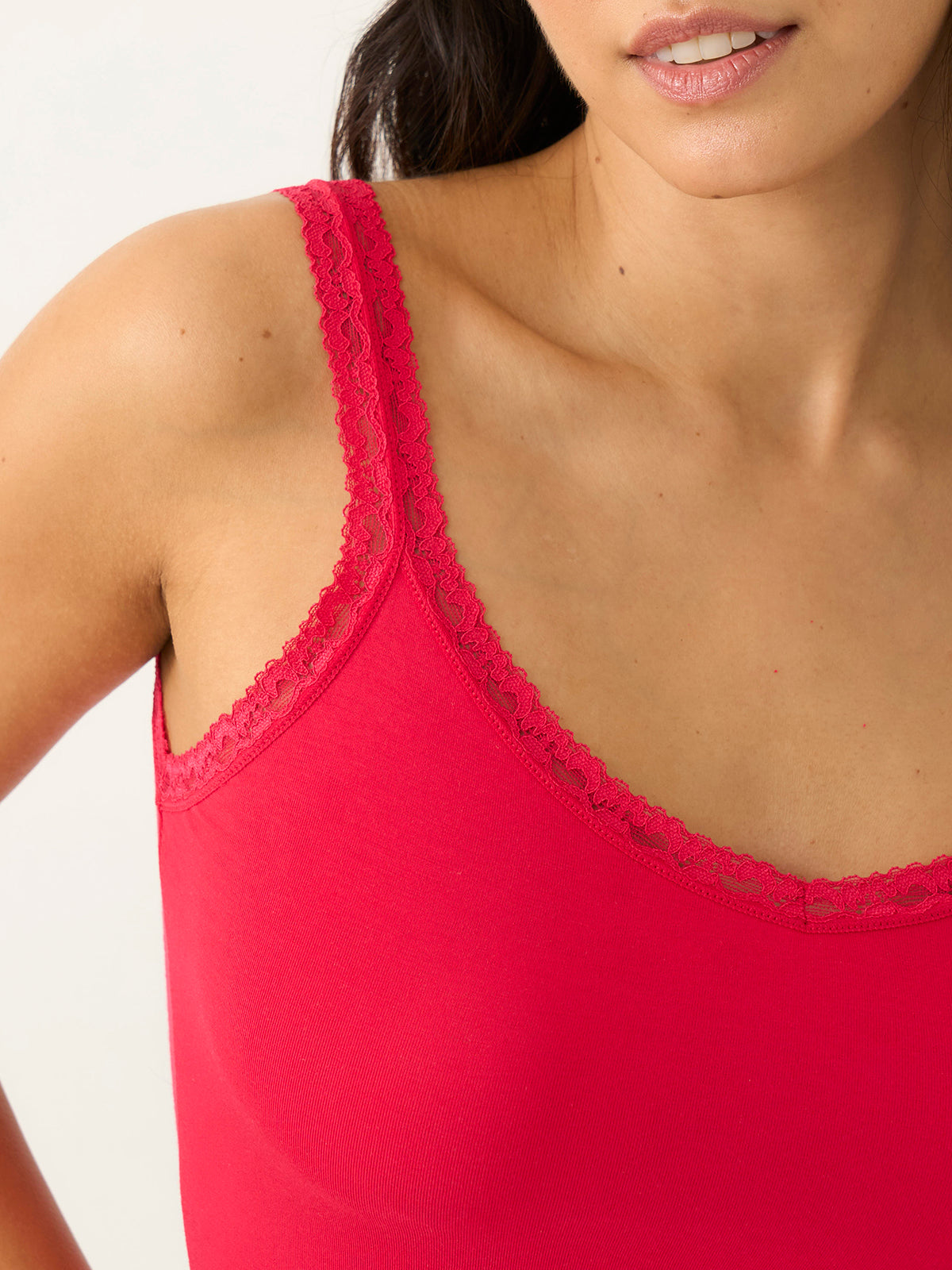 Lace Cami - Lipstick Red