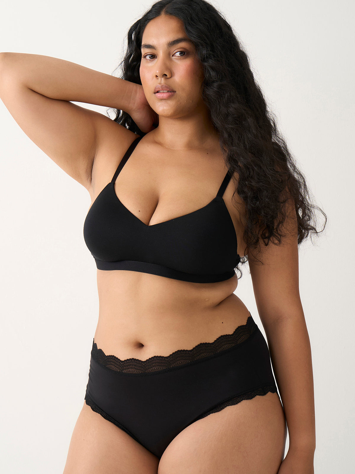 Smooth Sculpt Padded Bra - Black