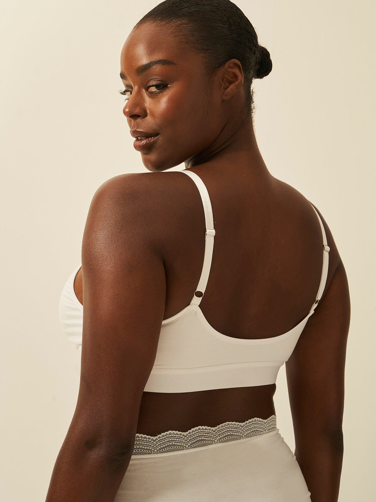 T-Shirt Bra - White Charming Garment Enterprises Co