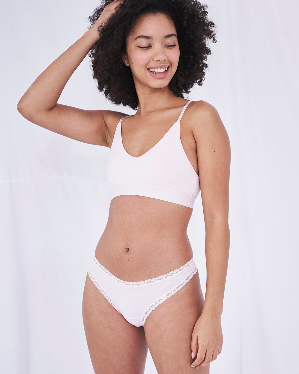 New Look ribbed seamless frilly thong in white ditsy floral